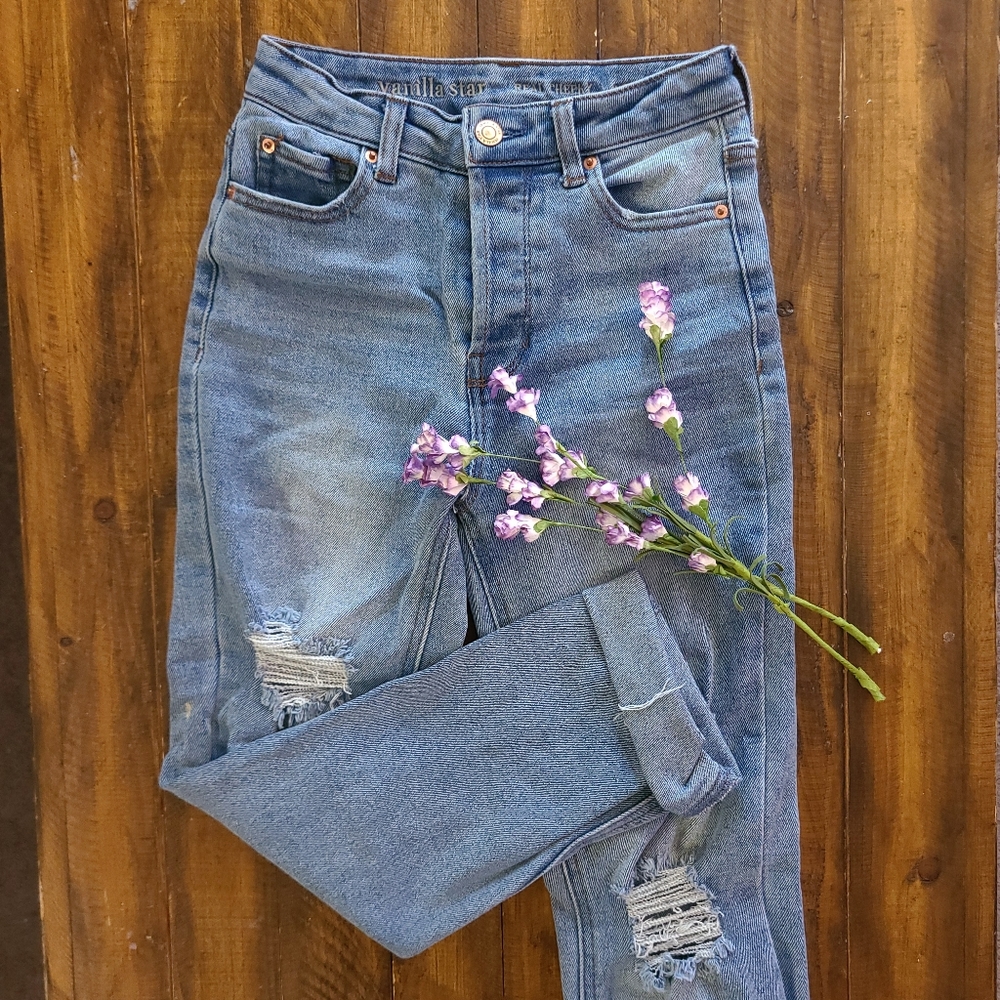 Light Wash Jeans